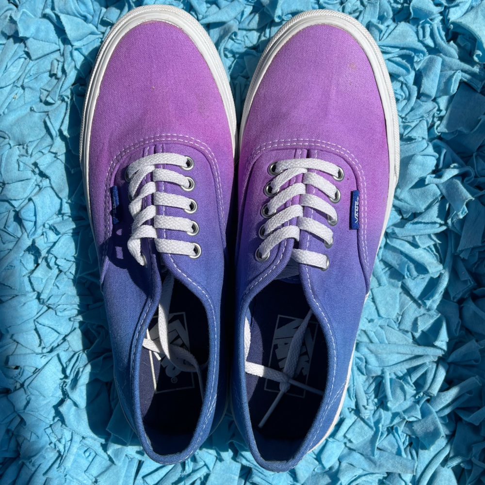 Ombré Vans